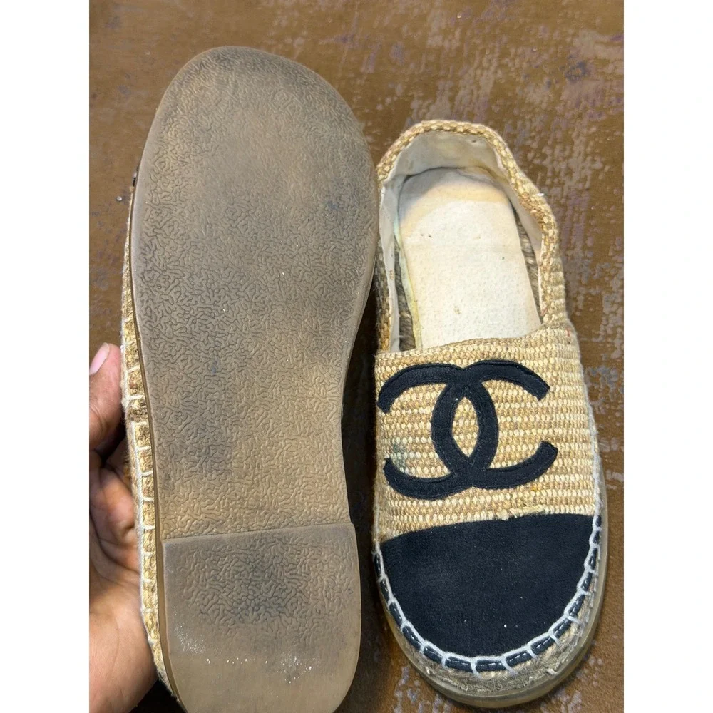 CHANEL espadrilles crafted